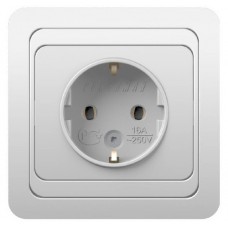 Розетка 1-м СП CLASSIC 16А с заземлением белый евро POWERMAN 1151410