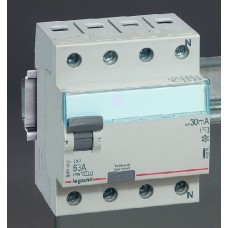 УЗО 4п 63A 30mA тип AC TX3 Leg 403010