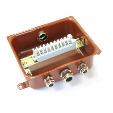 Коробка У615А УХЛ1.5 с латунными сальниками ЗЭТА zeta30323
