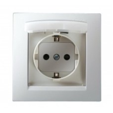 Розетка 1-м СП Simon15 с заземлением защитные шторки  с крышкой IP-44 белый 1590450-030